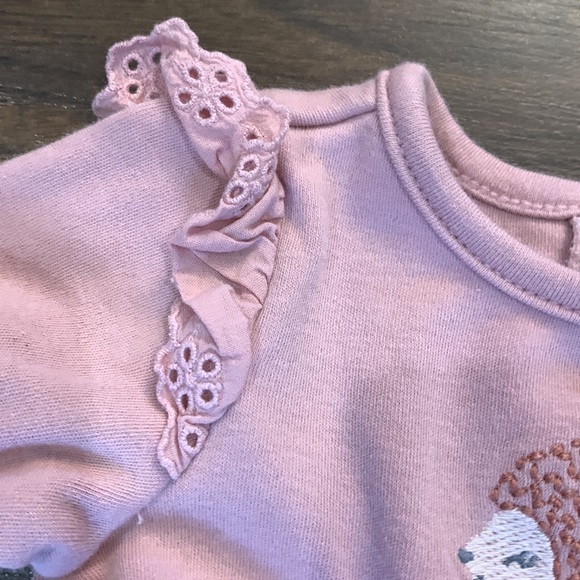 Newborn onesie - Picture 4 of 4